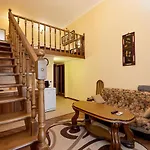 Apartments * Odessa