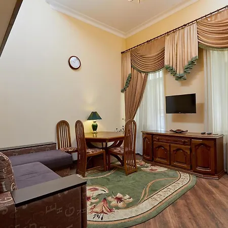Apartments Apartment *